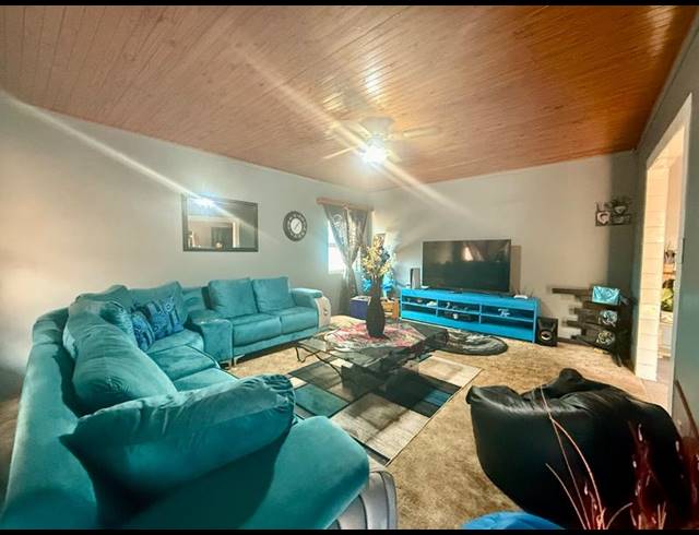 3 BEDROOM HOUSE FOR SALE IN VANDERBIJLPARK CW 5